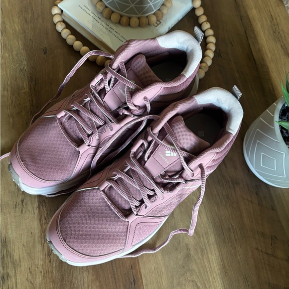 Columbia Women's Novo Trail Mid Shoe MWOT or Box Size 9.5 - Picture 2 of 7